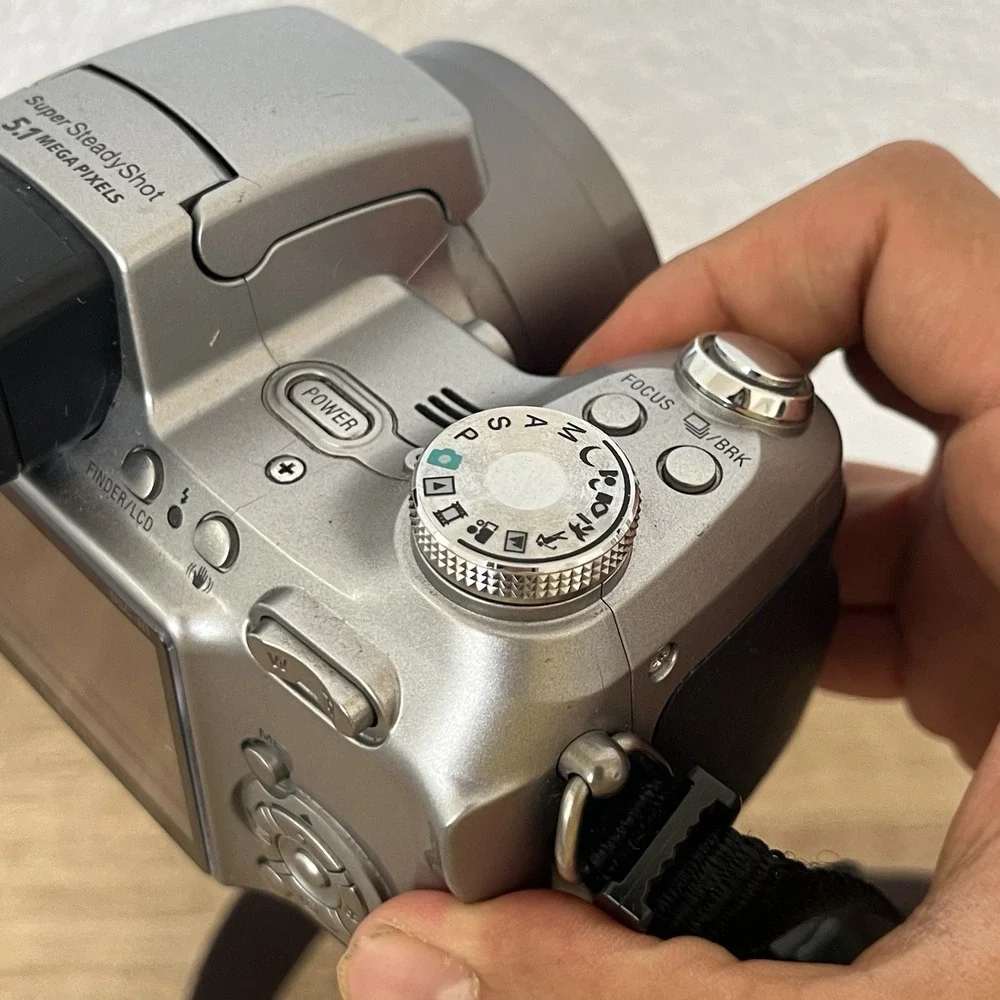 Sony cyber shot